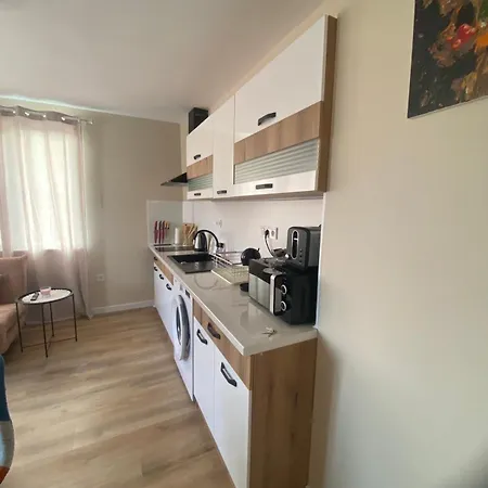 Apartman теди Pomorie
